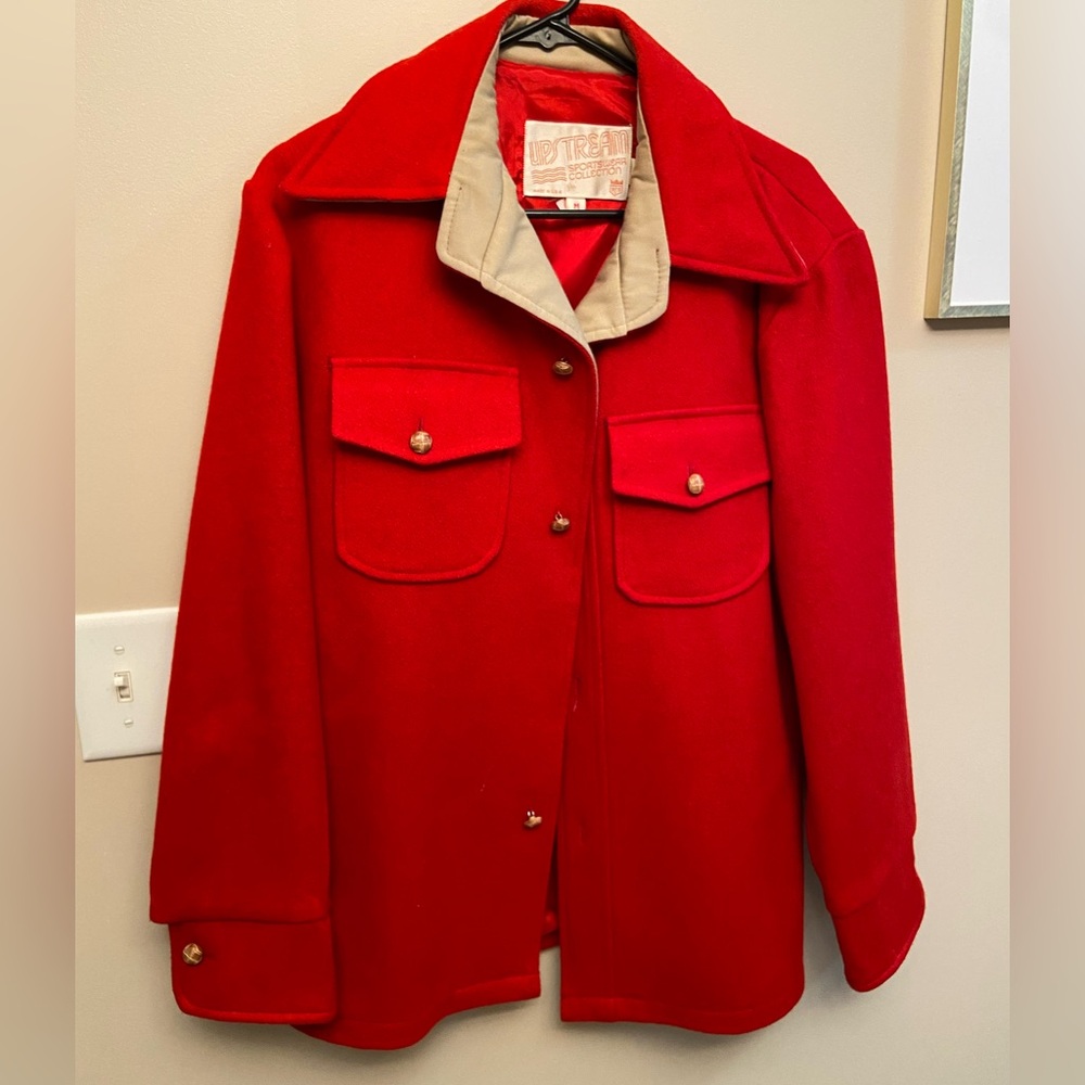 Retro/Vintage Men’s Lined wool button closure Jacket. Sized Medium. Made in USA